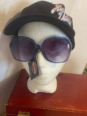Harley Davidson Ladies Blue Sunglasses NWT